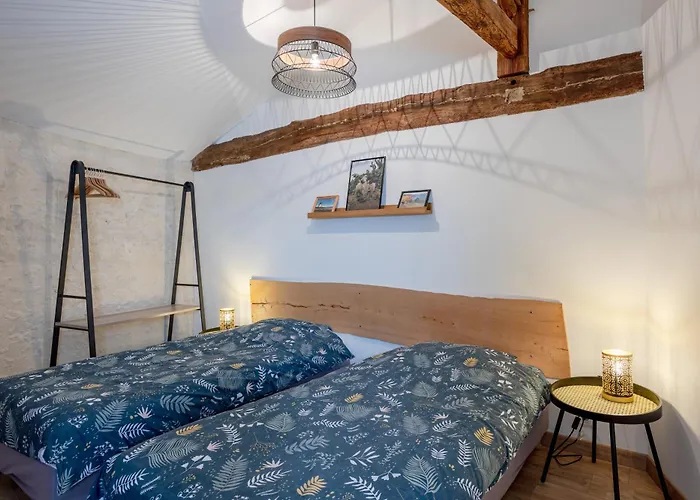 La Tourette - Charme Atypique جارد سور مير