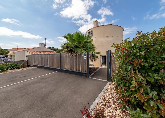 بيت للعطل La Tourette - Charme Atypique جارد سور مير